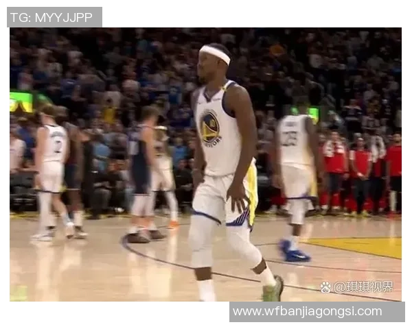 1516赛季勇士与快船的激烈对决回顾与精彩瞬间分析