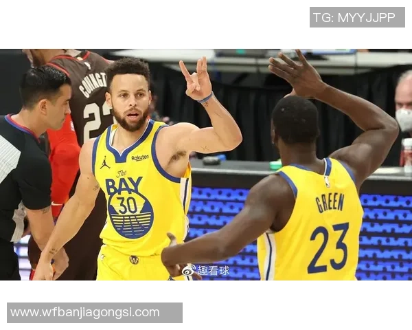 5月7日勇士对爵士精彩原声录像回放全场比赛精彩瞬间分析 5月7日勇士对爵士精彩原声录像回放全场比赛精彩瞬间分析